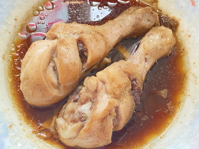 蒸鸡腿怎么做又嫩又好吃 蒸鸡腿的做法和腌制法