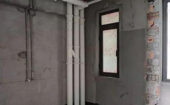 卫生间排风管道滴水什么原因 卫生间排风管道滴水怎么解决
