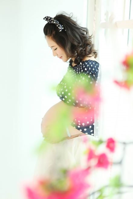 早孕反应过大是正常的吗？早孕反应大会影响胎儿发育吗